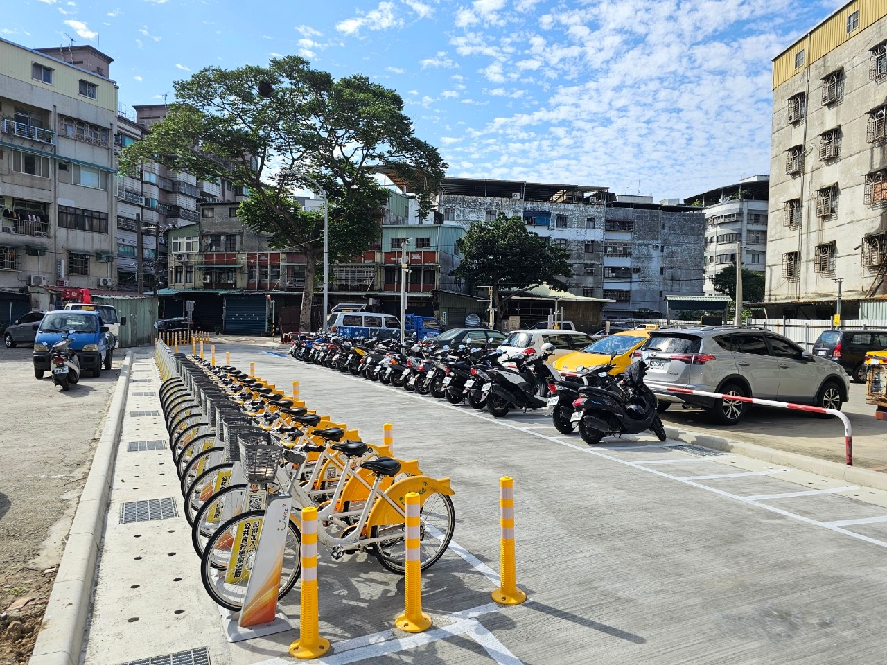 蘆洲區民族路257及327巷岔口土地活化案施工後1