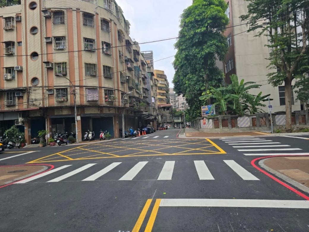 和平路101巷與國慶路158巷口_改善後