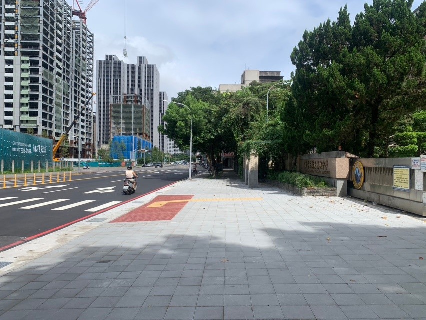 新店區中央路(新店高中前)大門前_改善後