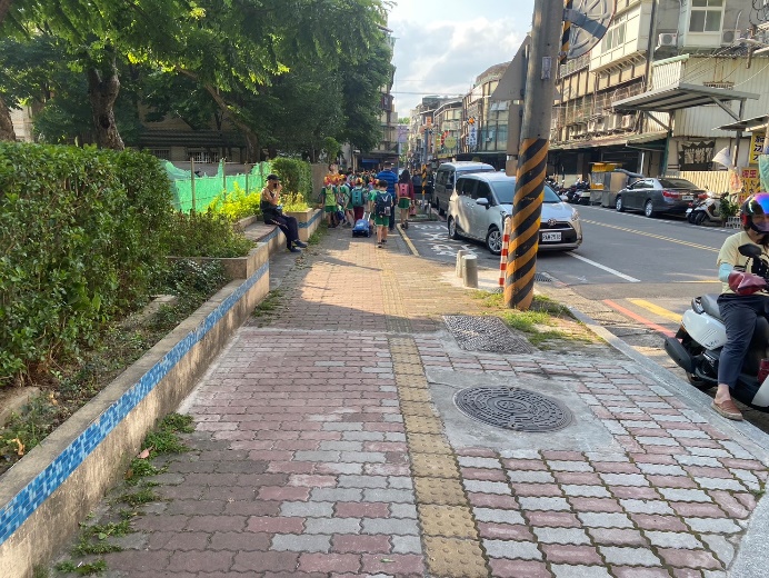 彭福國小校園周邊_改善前