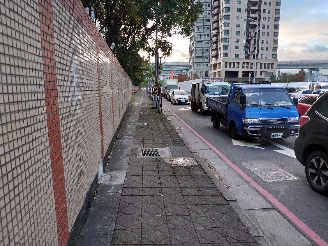 中原路靠近路口處_改善前