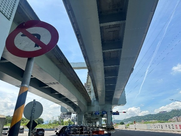 新莊區台1高架橋油漆工程(匝道及P68-P74)