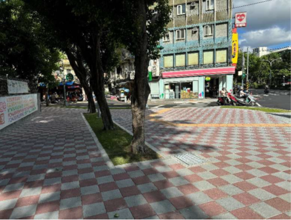 明志國中校門口(中正北路與民生街路口)改善