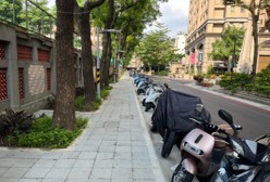 板橋區重慶國小周圍人行道改善工程