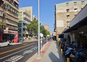 蘆洲區民族路(三民路至民族路85巷)人行道改善工程